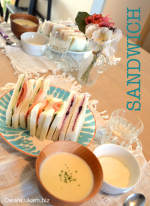SANDWICH
<br>
サンドイッチ大好きです。
<br>
小さな息子もパクパク食べます。
<br>
今日の具は何にしようと考える「楽、一品」。